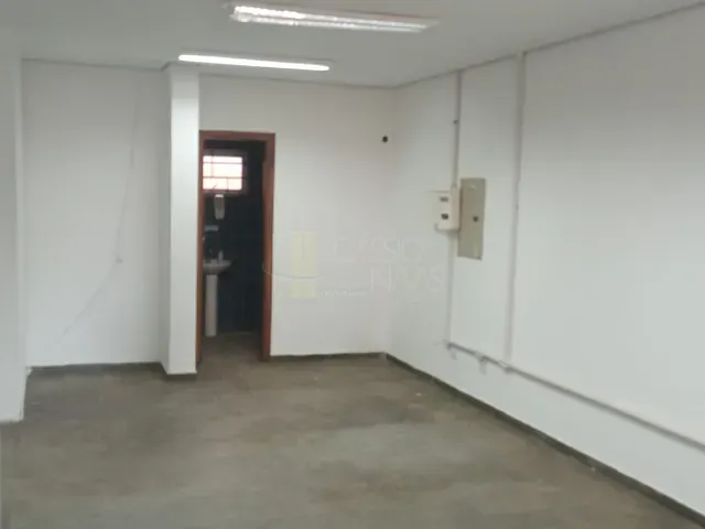 Sala com 42m², à venda, no bairro Centro em Apucarana