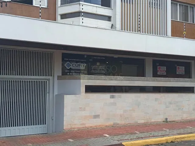 Sala com 42m², à venda, no bairro Centro em Apucarana