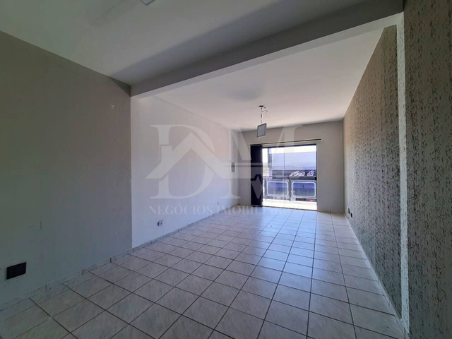 Sala para alugar, no bairro Centro em Jaguariaíva