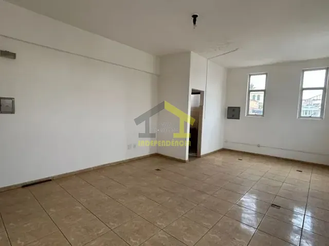 Sala com 44m², à venda, no bairro Centro em Itatiba