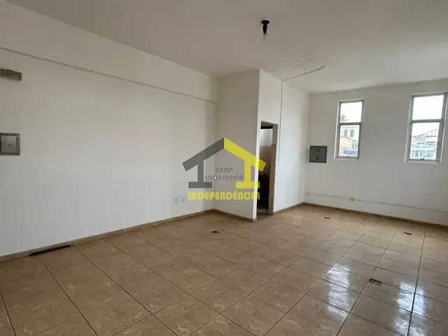Sala com 44m², à venda, no bairro Centro em Itatiba