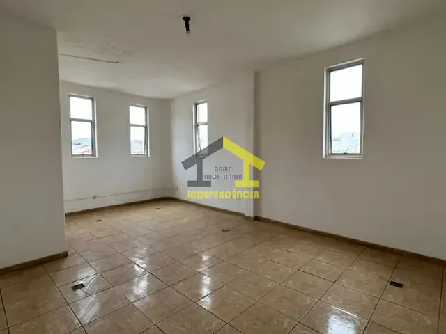 Sala com 44m², à venda, no bairro Centro em Itatiba