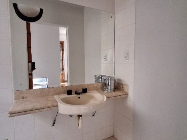 Sala para alugar, no bairro Centro em Birigüi