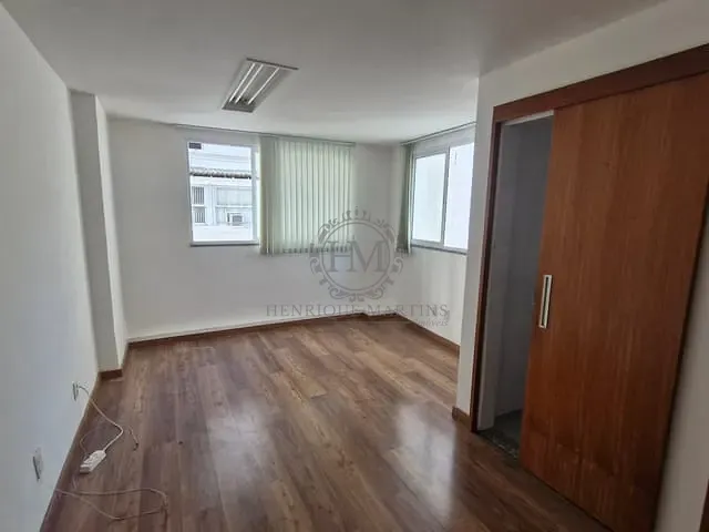 Sala para alugar, no bairro Centro em Rio de Janeiro