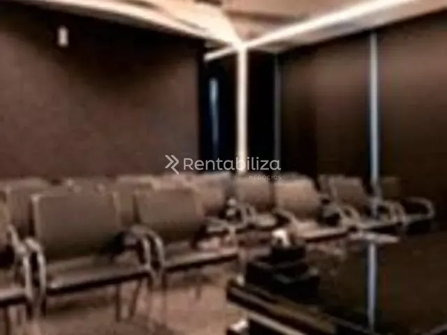 Sala à venda, no bairro Santana em Porto Alegre