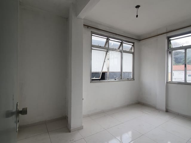 Sala com 30m², para alugar, no bairro Boa Esperança em Seropédica