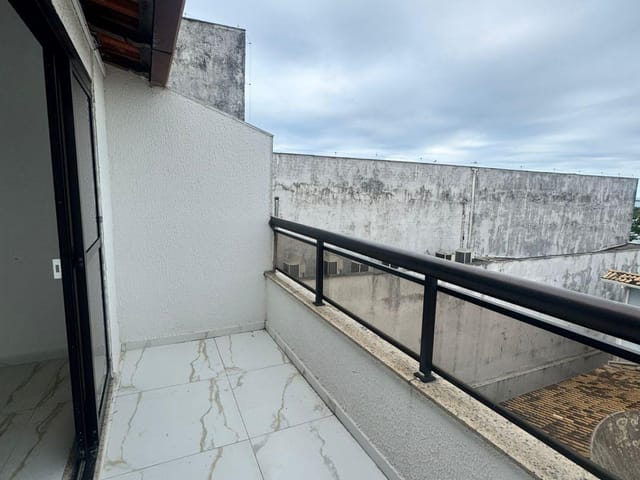 Sala para alugar, no bairro Centro em Rio das Ostras