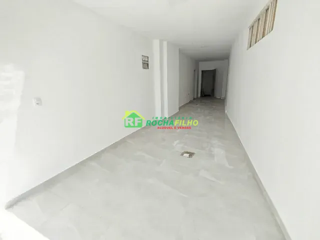Sala com 80m² 5 quartos e 1 banheiro, para alugar, no bairro Fátima em Teresina