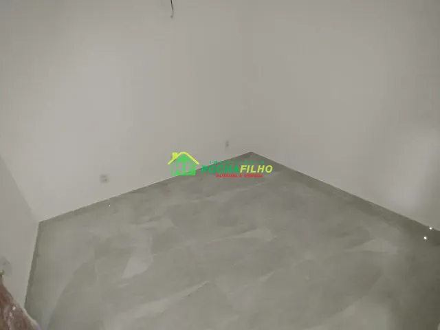 Sala com 80m² 5 quartos e 1 banheiro, para alugar, no bairro Fátima em Teresina
