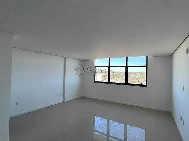 Sala à venda, no bairro Centro em Ijuí