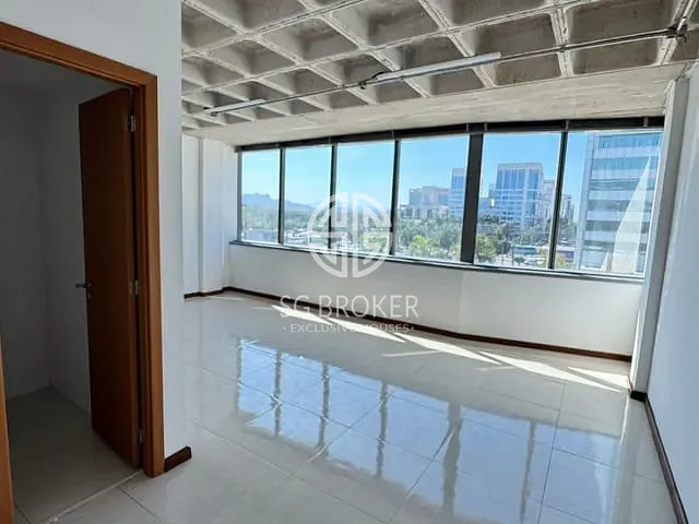 Sala para alugar, no bairro Barra da Tijuca em Rio de Janeiro