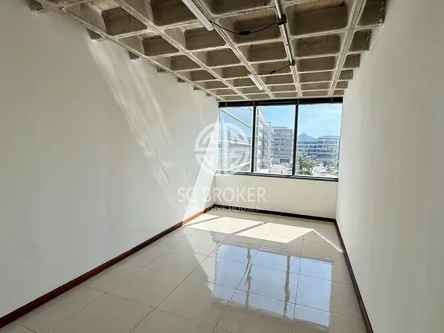 Sala para alugar, no bairro Barra da Tijuca em Rio de Janeiro