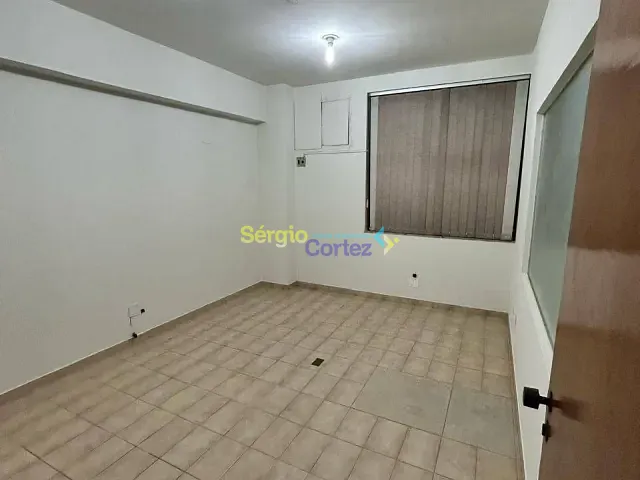 Sala com 80m², à venda, no bairro Centro em Londrina