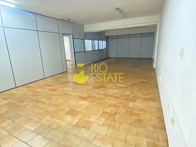 Sala com 259m², para alugar, no bairro Aterrado em Volta Redonda