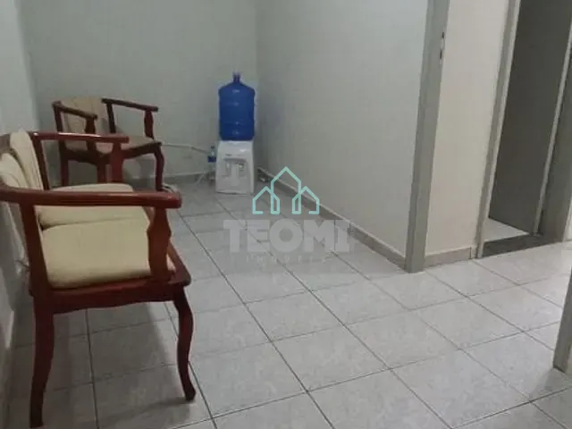 Sala com 32m², à venda, no bairro Centro em São José dos Campos