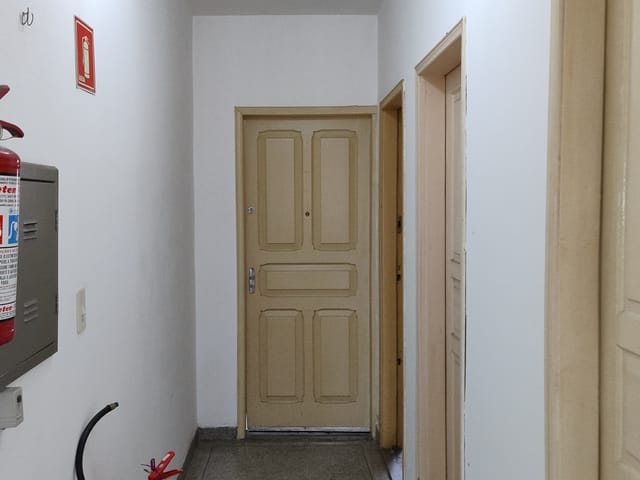 Sala com 304m², para alugar, no bairro Jardim Aliança em Guarulhos