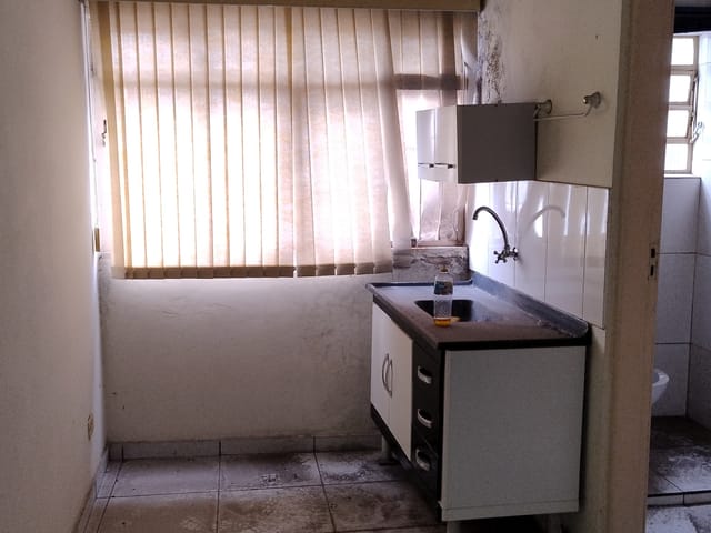 Sala com 304m², para alugar, no bairro Jardim Aliança em Guarulhos