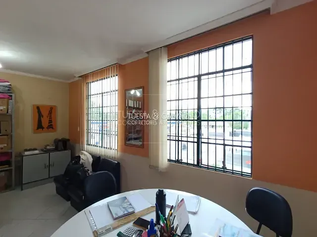 Conjunto comercial com 20m², à venda, no bairro Vista Alegre em Curitiba