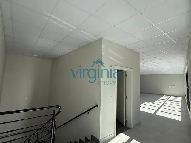 Sala com 228m², para alugar, no bairro Centro em Estância Velha