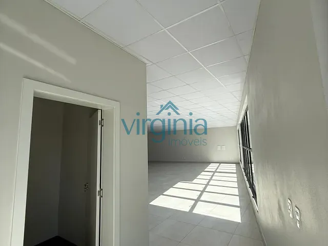 Sala com 228m², para alugar, no bairro Centro em Estância Velha