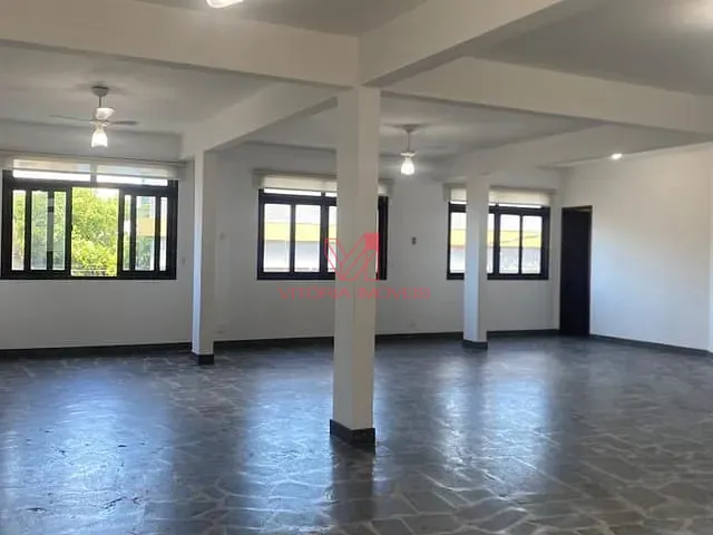 Sala para alugar, no bairro Jardim Camburi em Vitória