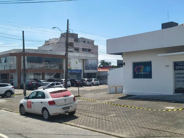Sala para alugar, no bairro Jardim Atlântico em Florianópolis