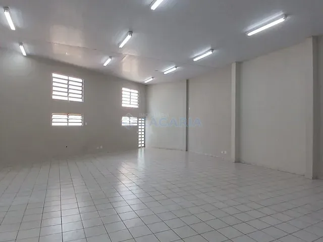 Sala para alugar, no bairro Barra Funda em Apucarana