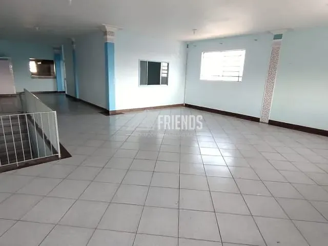 Sala com 160m², para alugar, no bairro Cangaíba em São Paulo