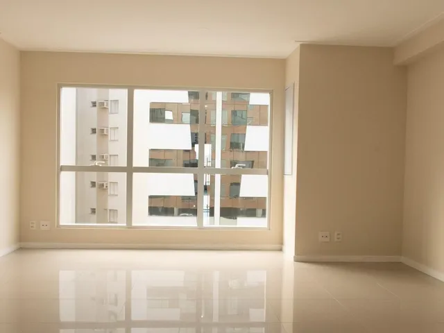 Sala para alugar, no bairro Centro em Florianópolis