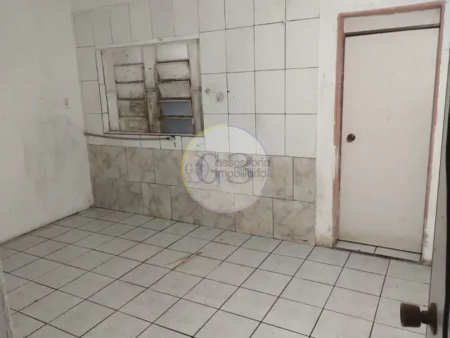 Sala com 70m², para alugar, no bairro Areal em Pelotas