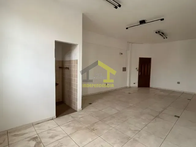 Sala com 53m², à venda, no bairro Centro em Itatiba