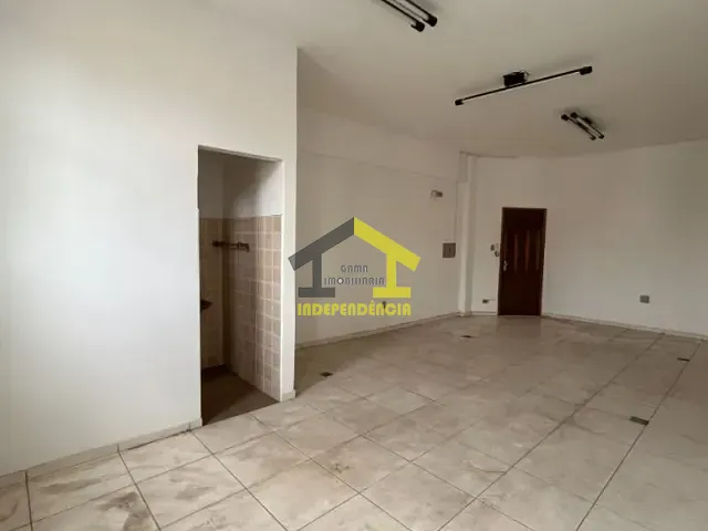 Sala com 53m², à venda, no bairro Centro em Itatiba