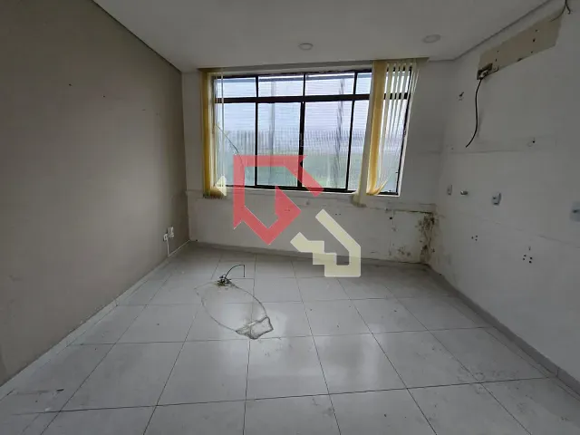Sala para alugar, no bairro Vila Augusto em Mauá