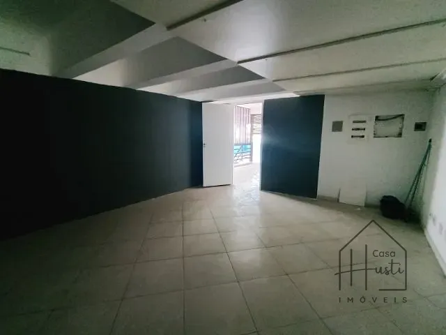 Sala com 400m², para alugar, no bairro Vila Monte Serrat em Cotia