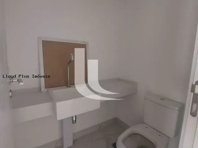 Sala à venda, no bairro Cerqueira César em São Paulo