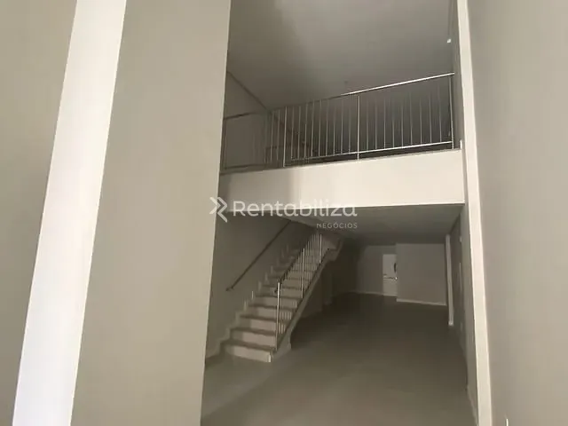 Sala com 163m², à venda, no bairro Centro em Balneário Camboriú