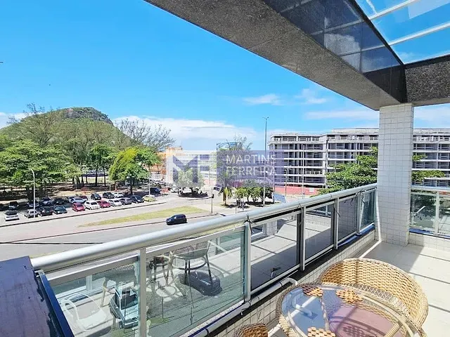 Sala à venda, no bairro Recreio dos Bandeirantes em Rio de Janeiro