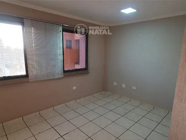Sala à venda, no bairro Centro em Londrina