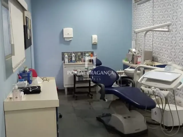 Sala à venda, no bairro Centro em Bragança Paulista