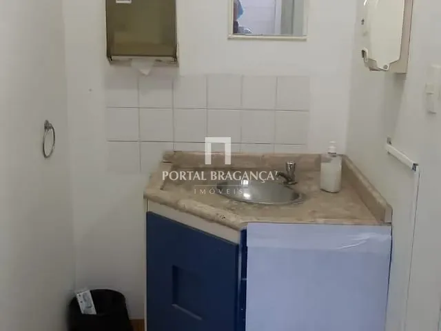 Sala à venda, no bairro Centro em Bragança Paulista