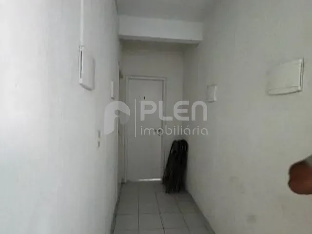 Sala com 30m², para alugar, no bairro Lauzane Paulista em São Paulo