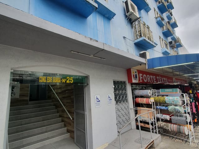 Sala com 25m², para alugar, no bairro Campo Grande em Rio de Janeiro