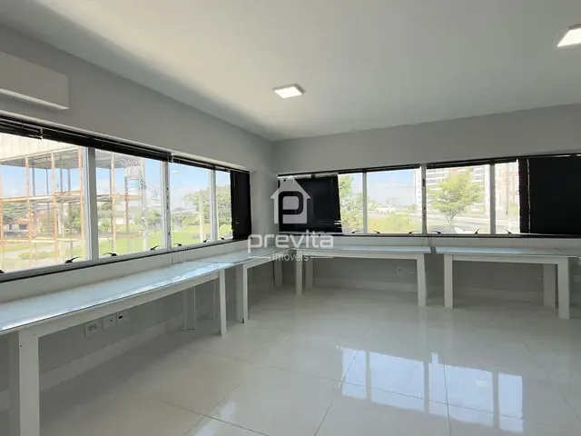 Sala para alugar, no bairro Centro em Taubaté