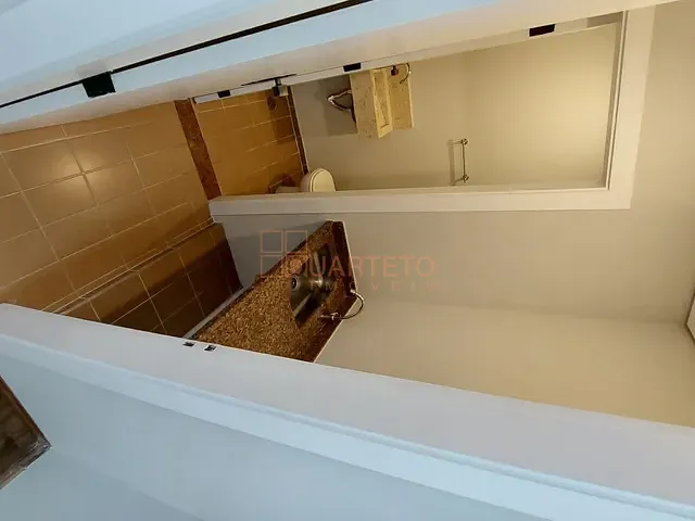 Sala à venda ou para alugar, no bairro Vila Leopoldina em São Paulo