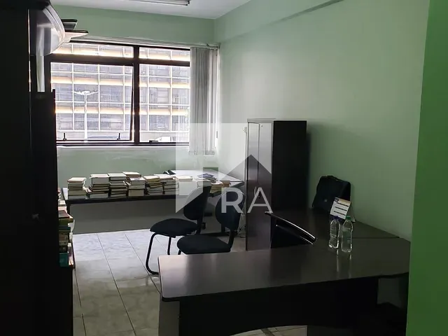 Sala à venda, no bairro Asa Sul em Brasília