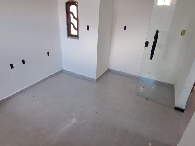 Sala para alugar, no bairro Novo Rio das Ostras em Rio das Ostras