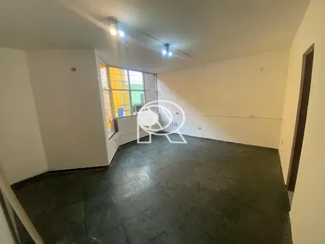 Sala para alugar, no bairro Centro em Registro
