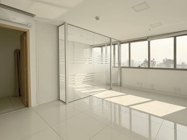 Foto do Sala - VENDA: Sala Comercial, 35m², Andar Alto, no Getúlio Vargas Prime Offices | Sellen