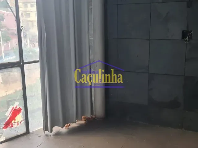 Sala para alugar, no bairro Centro em Barra do Piraí