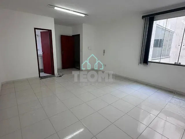 Sala à venda, no bairro Centro em Taubaté
